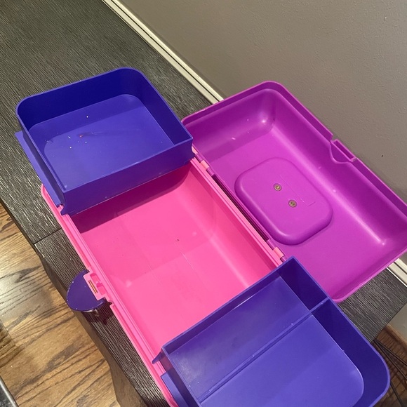 Caboodles Pink and Purple Organizer - Picture 3 of 4